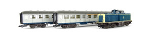 Set osobního vlaku s lokomotivou BR 112 a dvěma osobními vozy, DB, IV. epocha, TT, Tillig 01443