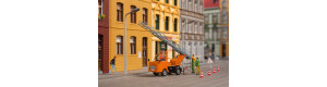 Stavebnice vozu Multicar M22 s výsuvným žebříkem, oranžová, H0, Auhagen 41656