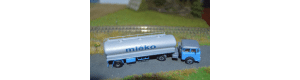 Stavebnice cisterny na přepravu mléka CN-15M, TT, RA Loko 120ST8065