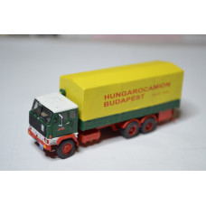 Stavebnice - Volvo F89 6x2 valník s plachtou, HUNGAROCAMION, detailní kabina, TT, Štěpnička 131d