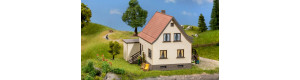 Malý rodinný domek s garáží, H0, Noch 66606