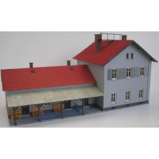 Výpravní budova 253/H JAVORNÍK, bobrovka, TT, KB model 4028BB